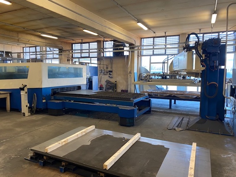 LASER USATO TRUMPF TRULASER 3530  4000 WATT CON LIFTMASTER